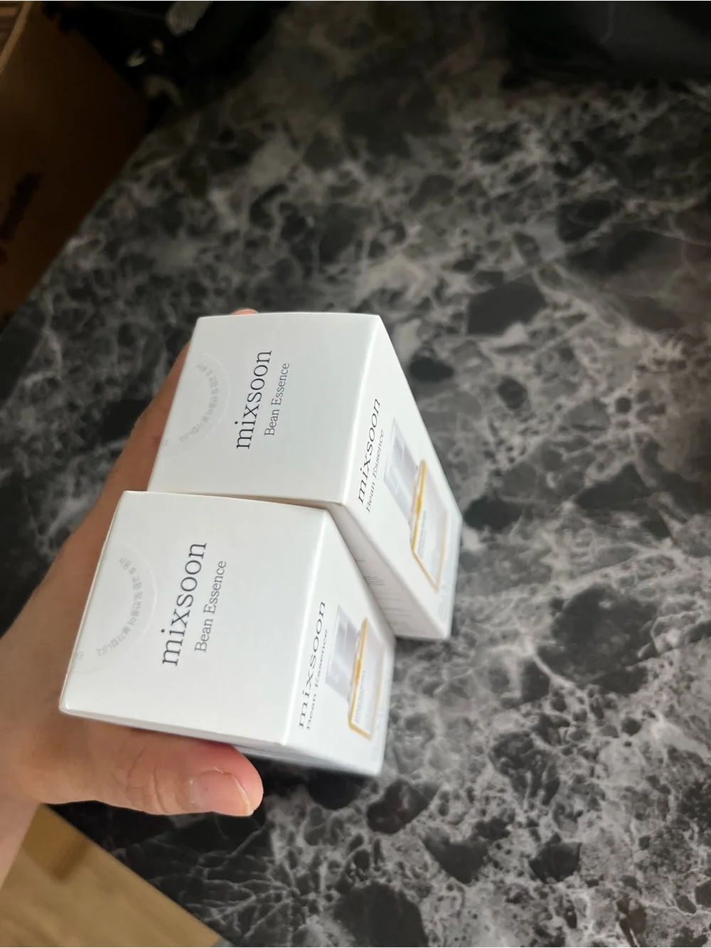 Bean Essence - Lightweight Yellow Facial Essence (50 ml)